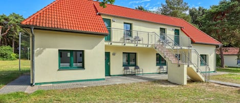 Esterni