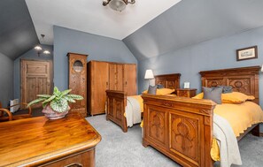 8 bedrooms, free WiFi