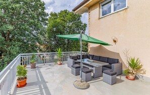 Property grounds - 2 bedroom cozy apartment in Banjole (Banjole)