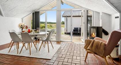 Amazing home in Thisted with sauna