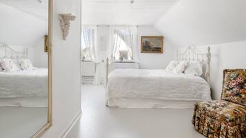 5 bedrooms, free WiFi