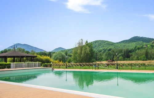 Lovely home in Montone with WiFi