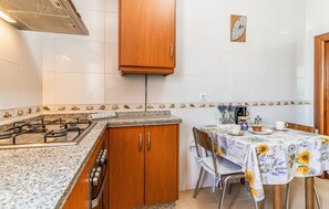 Kühlschrank, Herdplatte