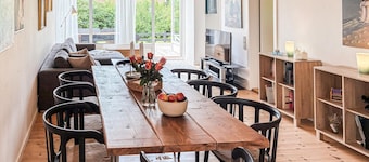 Awesome home in Vejby with WiFi