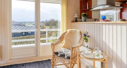 2 bedroom beautiful home in Juelsminde