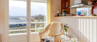 2 bedroom beautiful home in Juelsminde