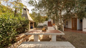 Outdoor dining - Gorgeous apartment in Lukoran with WiFi (Lukoran)