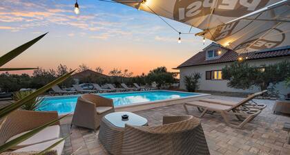 Amazing home in Vodice with private swimming pool, can be inside or outside