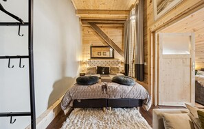 4 soverom, reiseseng for barn og wi-fi (inkludert)