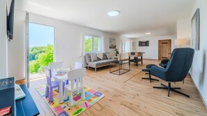 Uklassifisert bilde, 2 av 44, knapp