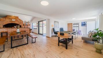 Spielezimmer