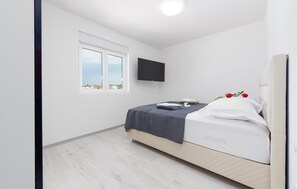 2 bedrooms - 2 bedroom stunning apartment in Vir (Vir)
