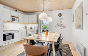 Kühlschrank, Herdplatte, Geschirrspüler