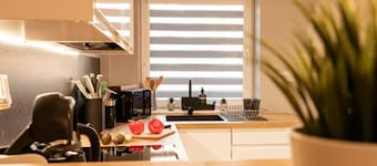 Comfy Town Stay | 2BR | Near Bacco Lounge & 7 Star