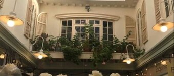 Comfy Town Stay | 2BR | Near Bacco Lounge & 7 Star