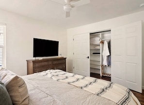 2 Schlafzimmer, Bügeleisen/Bügelbrett, WLAN, Bettwäsche