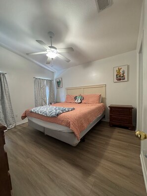 5 bedrooms, in-room safe, iron/ironing board, travel crib