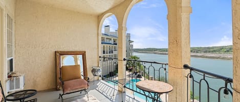 Condo, varias camas, hidromasaje | Áreas de la propiedad