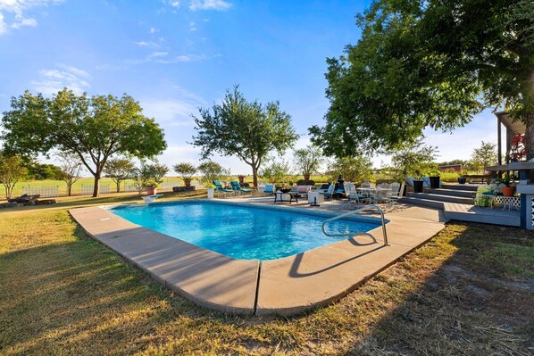 Piscina a l'aire lliure 