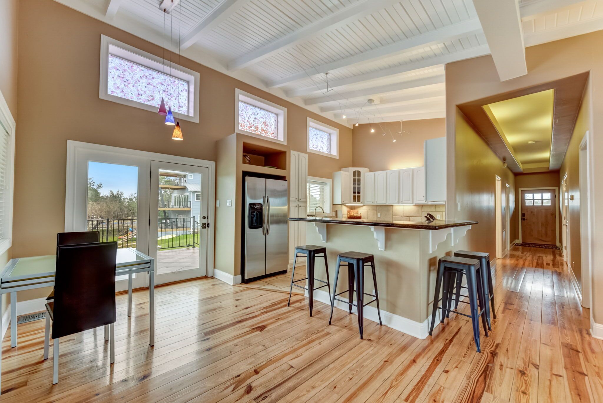 House, Multiple Beds, Patio (4) | Private kitchen | Fridge, microwave, oven, stovetop