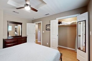 House, Multiple Beds, Balcony (Vineyard Haus (Chard and Shir)) | 4 bedrooms, individually decorated, individually furnished, bed sheets - Lakefront Gem: Private Dock Access and Expansive Hill Country Views (Leander)
