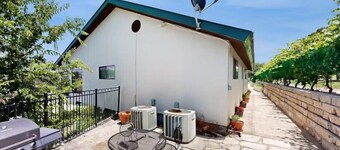 Vineyard Haus