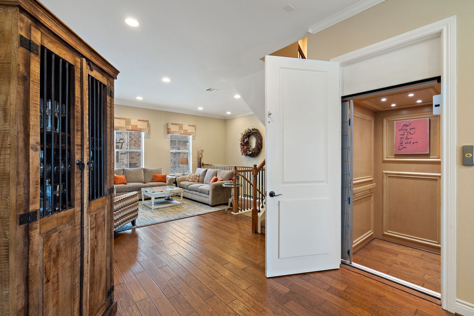 House, Multiple Beds, Balcony, River View | Interior