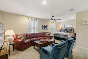 House, Multiple Beds, Balcony, River View | 3 bedrooms, individually decorated, individually furnished, bed sheets