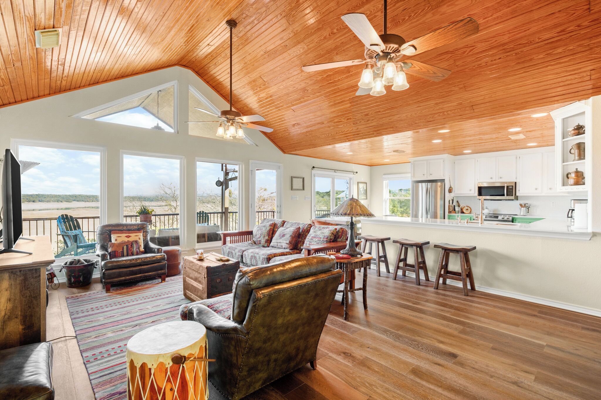 獨棟房屋, 多張床, 庭院 (8) | 起居區 | 42-吋平面電視、數位頻道、壁爐