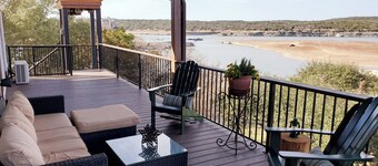J-bar-j Lodge