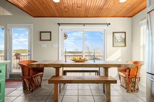 House, Multiple Beds, Patio (J-Bar-J Lodge 8) | Dining
