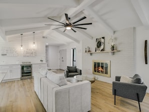 42-inch flat-screen TV with digital channels, fireplace