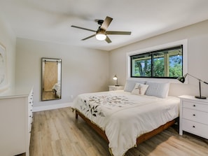 Ferienhaus, Mehrere Betten, Poolzugang, Gartenblick (9)