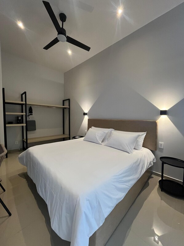 Desk, laptop workspace, blackout curtains, iron/ironing board - Almera Vallarta Self check-in (Nuevo Nayarit)