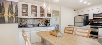 Private Downtown Herndon Escape - Full Amenities