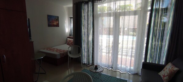 1 bedroom, iron/ironing board, WiFi, bed sheets