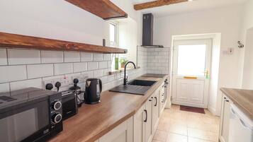 Lavavajillas, utensilios de cocina