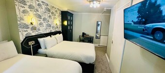 Sachi Hotel