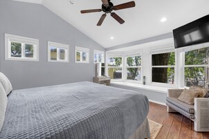 2 habitaciones, decoración personalizada y muebles diferentes