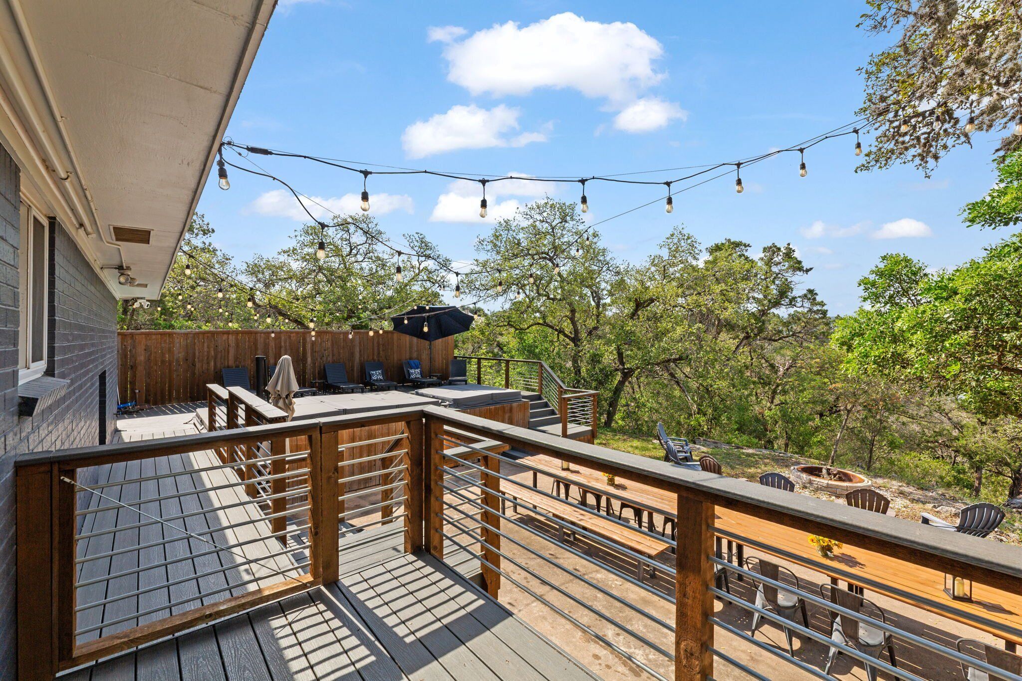 منزل - عدة أسرّة - برواق - منظر للحديقة (TX Sunset Ranch (17)) | تناول الطعام بالخارج