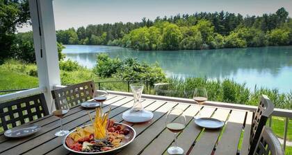 Whippletree - Serenity, new build, clean and natures paradise