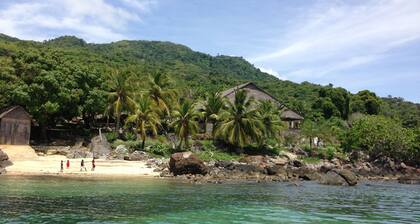 LODGEALLINCLUSIVE maison transferts repas tout compris