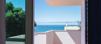 Casa dos Pocinhos - 5 min walk from the center and sea view