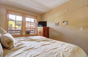 1 camera, ferro/asse da stiro, Wi-Fi gratuito, lenzuola