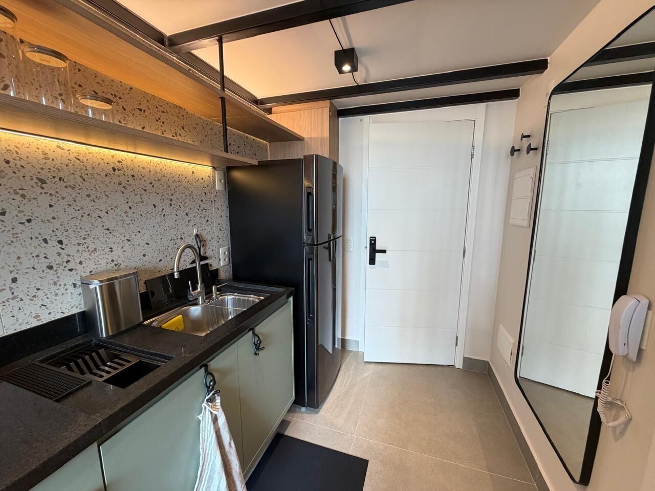 コンフォート アパートメント