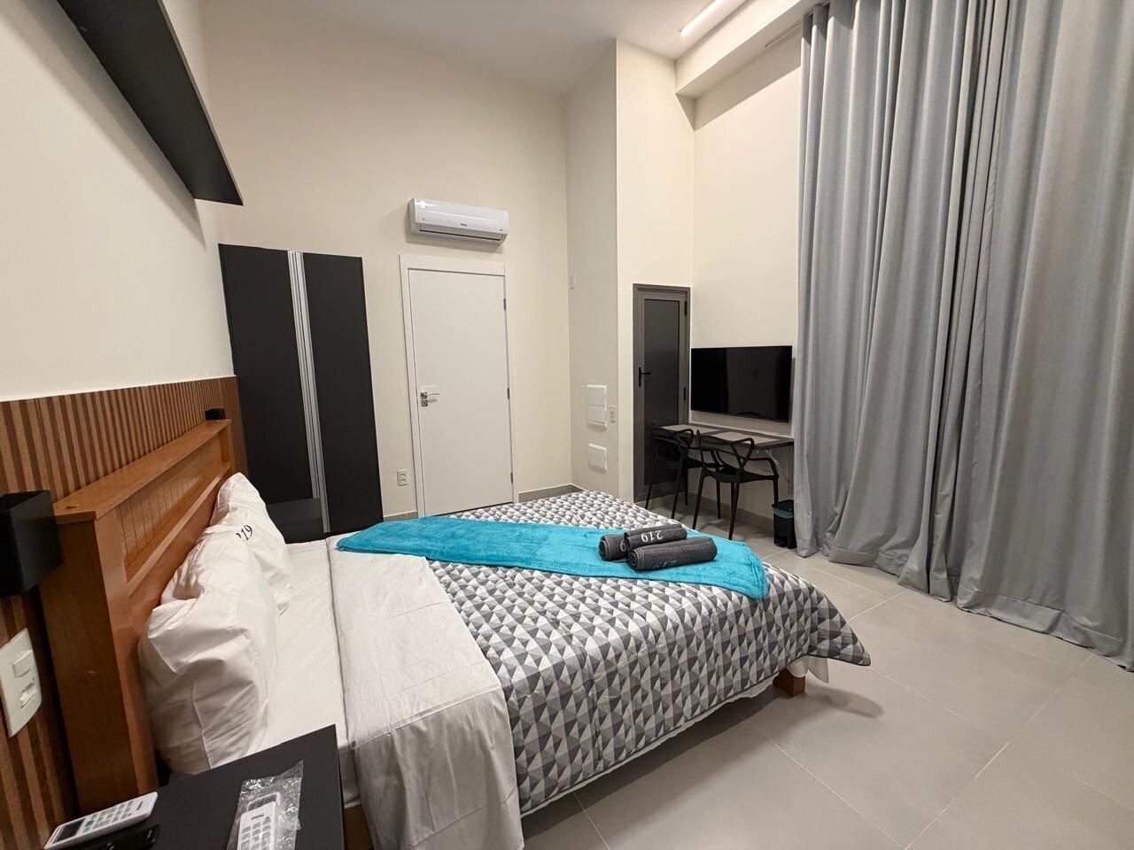 Junior Apartment | Blackout curtains, soundproofing, free WiFi