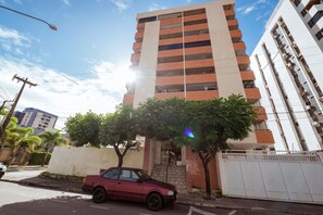 Apartment | 3 bedrooms - Apto Pet-friendly c Piscina Wi-fi ar e Garagem (João Pessoa)