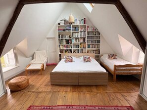 5 bedrooms, free WiFi