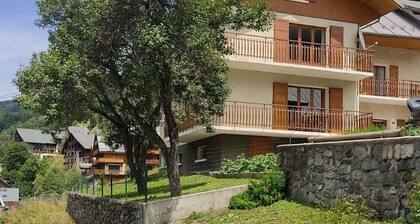 2-room apartment for 4 people, WiFi, private parking, Valloire