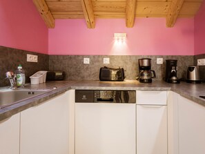 Fridge, microwave, dishwasher